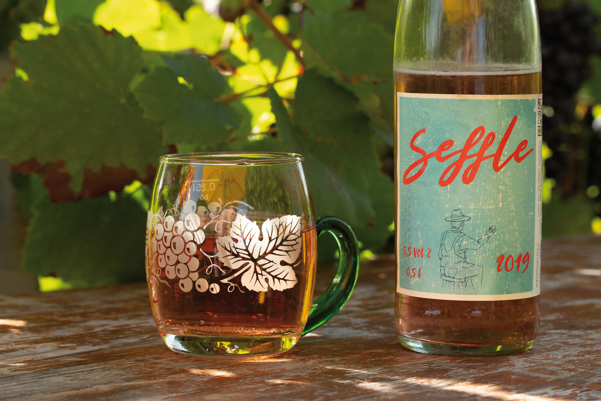 Weinhaltiges Getränk, Weinbau Spohrer, Erlenbach, Design, studio baur